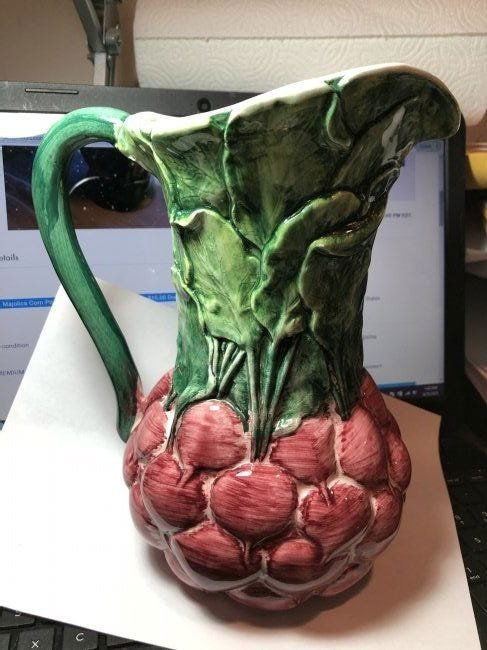 Vintage VALLEY Ceramics 9" Tall Majolica BEETS Pitcher (1 of 4)
