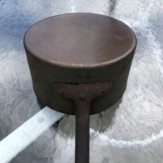 Antique Early 1800's Copper Dove-Tailed Pot 9.5" in Dia (1 of 6)