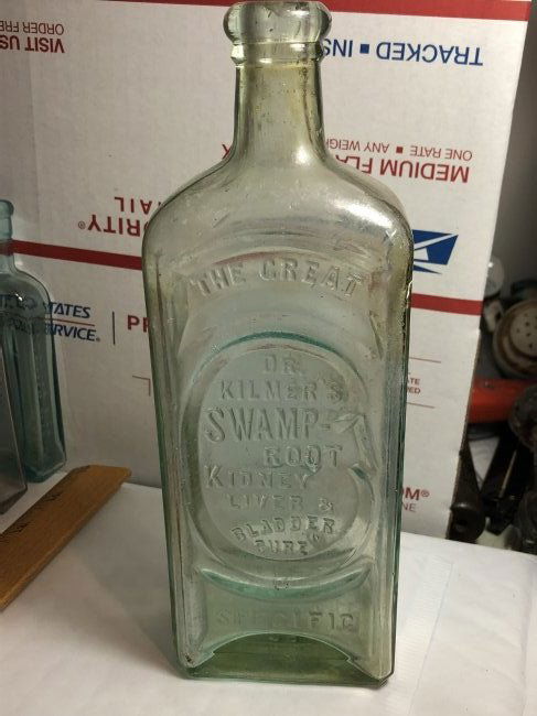 The Great Dr. Kilmer Swamproot Liver & Bladder Cure... (1 of 7)