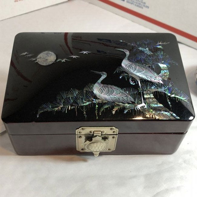 Vintage Mother of Pearl Inlay Lacquered Bird & Moon Box (1 of 6)