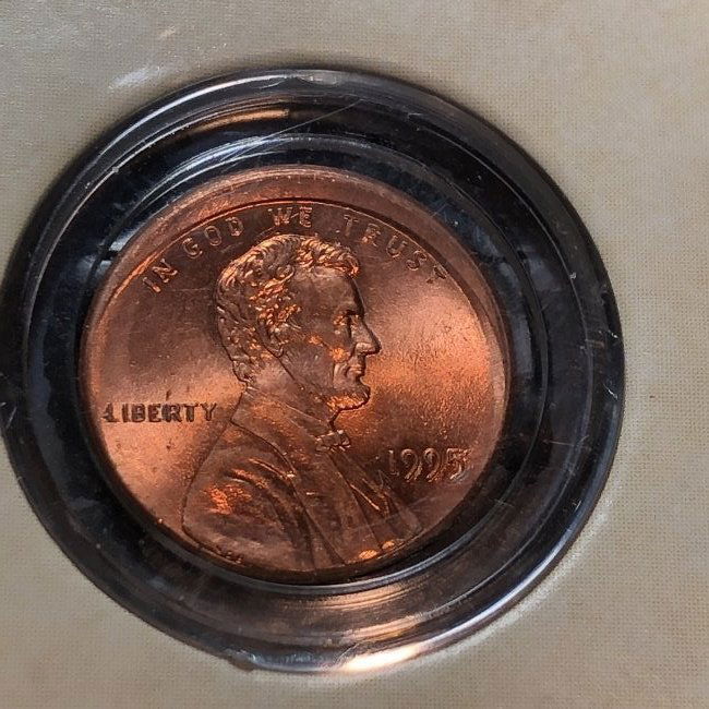 1995-P CHOICE BU OFF CENTER LINCOLN CENT ERROR COIN... (1 of 4)
