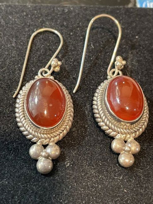 Vtg Never Worn Sterling Silver Dark Carnelian Earrings (1 of 4)