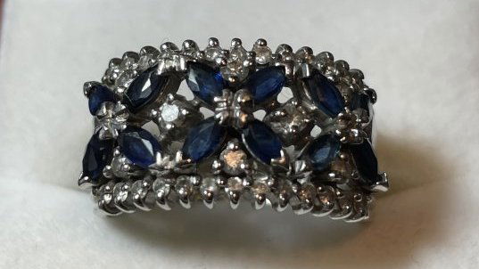 Vintage 14k Sapphire & Diamond Accent Cigar Band Ring.. (1 of 4)