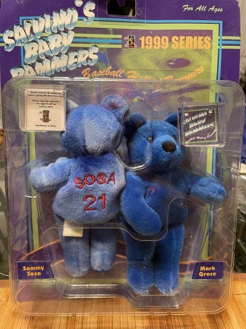 Salvino's Baby Bammers Sammy Sosa & Mark Grace 1999...: Salvino's Baby Bammers Sammy Sosa & Mark Grace 1999 Sealed Bears Set as Pictured. $5 Domestic Shipping.