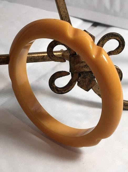 Vintage Butterscotch Color Bakelite Bangle Bracelet... (1 of 4)