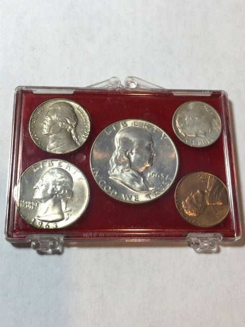 1963-D BU FBL FRANKLIN 90% COIN SILVER YEAR SET... (1 of 2)