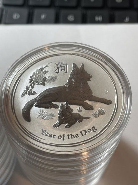 2018 P Australia $1 Silver Lunar Year of the Dog 1oz... (1 of 2)