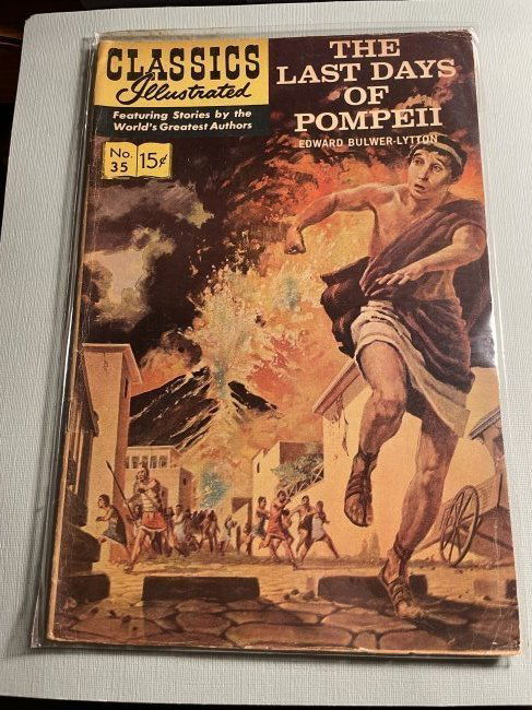 Classics Illustrated #35 Last Days of Pompeii Comic... (1 of 2)