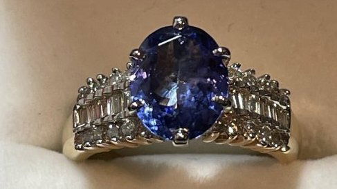 Ladies 14k Tanzanite & Diamond Cocktail Ring Size-7 CCC (1 of 7)