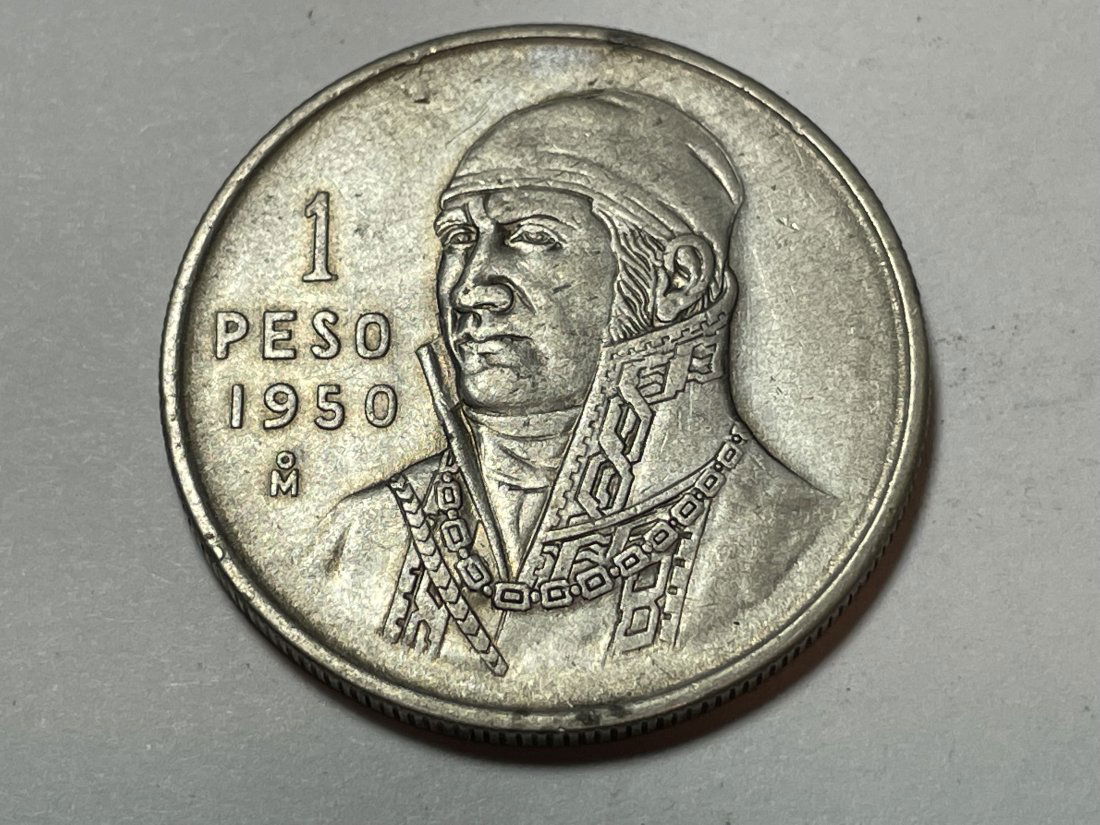 Mexico 1950 Circulated Condition 1-Peso Silver Coin... (1 of 2)