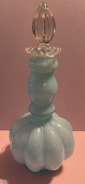 Vtg Fenton Blue Glass Perfume Bottle w/Original Stopper (1 of 8)