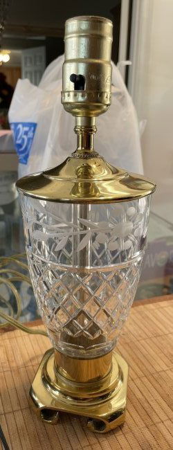 Vintage Small Cut Crystal Vase Table Lamp w/Brass Base... (1 of 7)