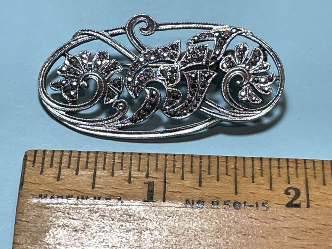 Vintage Dainty Sterling Silver Marcasite Pin/Brooch Preowned from an Estate as Pictured.: Vintage Dainty Sterling Silver Marcasite Pin/Brooch Preowned from an Estate as Pictured. $5.00 Domestic Shipping. $25 International Shipping.