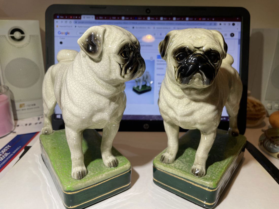 Scarce Pair of Vtg Japanese Mcm Takahashi Pug Dog Porcelain Bookends in Superb Condition (1 of 6)