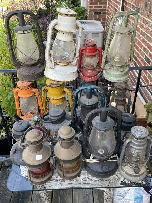 Lot of 16 Vintage/Antique Railroad Lanterns Preowned from an Estate as Pictured (1 of 7)