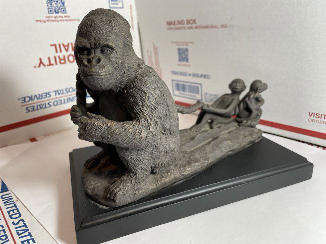 Gorilla Pulling 2-Monkeys Base Metal Figure on a Wood Base 8-3/4"L 6-1/2"T: Gorilla Pulling 2-Monkeys Base Metal Figure on a Wood Base 8-3/4"L 6-1/2"T Preowned from an Estate. $20 Domestic Shipping.