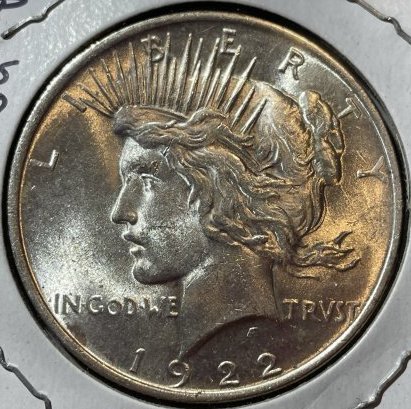 1922-P Uncirculated Condition US Peace Silver Dollar as Pictured. (1 of 2)