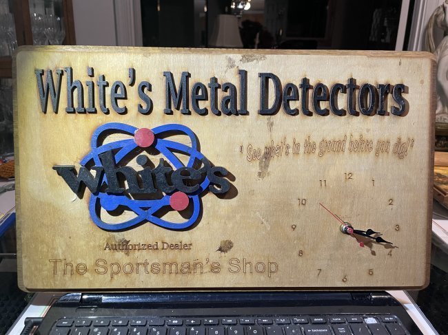 Vtg Whites Metal Detectors Wooden Dealer Wall Clock 18" X 10.5" in VG Preowned Condition: Vintage Whites Metal Detectors Wooden Dealer Wall Clock 18" X 10.5" in VG Preowned Condition as Pictured. $15 DOMESTIC SHIPPING.
