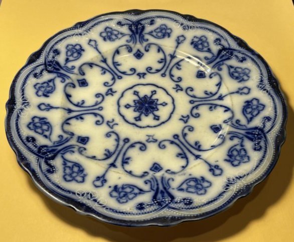 Antique New Wharf Pottery Conway Flow Blue Plate Dinnerware Plate England 9" Diameter (1 of 4)