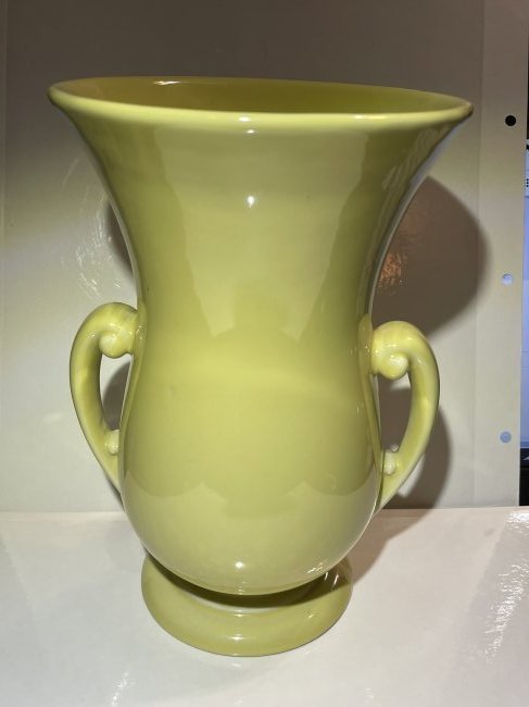 Vintage Abingdon Pottery #156 Pastel Yellow Art Deco Style Urn/Planter/Vase 8.75" Tall (1 of 4)