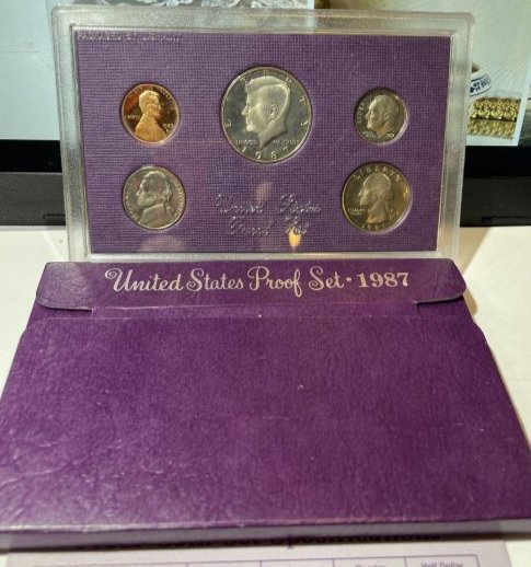 1987-S U.S. Clad Proof Set: Complete 5-Coin Set, Original Packaging. (1 of 3)