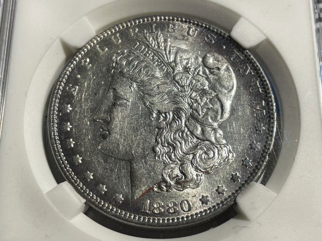 1880-0 MICRO-O MINTMARK & LAMINATION REVERSE AU CLEANED MORGAN SILVER DOLLAR (1 of 3)