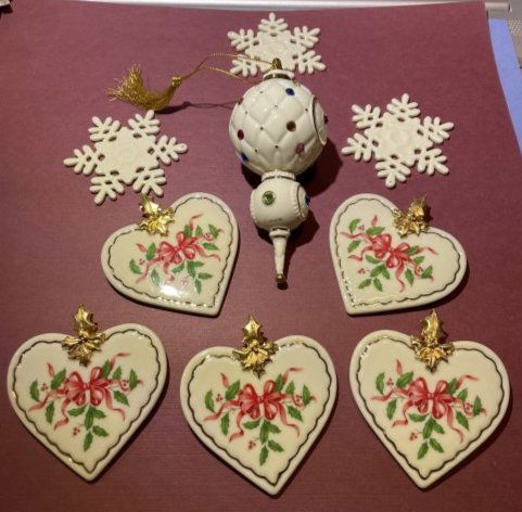 9-Vintage Assorted LENOX Christmas Tree Ornaments in VG Preowned Condition as Pictured. (1 of 5)