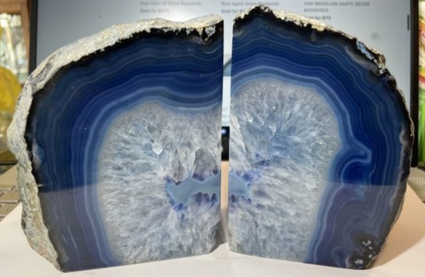 Vtg PAIR of Blue Agate Mineral Cut Crystal Geode Bookends 5-5.5" Tall in VG Preowned Condition: Vintage PAIR of Blue Agate Mineral Cut Crystal Geode Bookends 5-5.5" Tall in VG Preowned Condition. FREE Domestic Shipping.