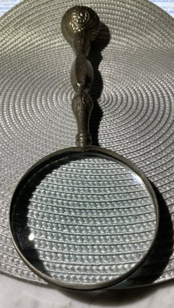 Vintage Magnifying Glass Silver Plated, Heavy, Tarnished, Glass in Good Condition 12" Long: Vintage Magnifying Glass Silver Plated, Heavy, Tarnished, Glass in Good Condition 12" Long. FREE Domestic Shipping.