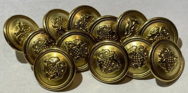 12-Vtg Ralph Lauren Gold-tone Border Crest Metal Main Replacement .60" Buttons in New Never Used: 12-Vintage Ralph Lauren Gold-tone Border Crest Metal Main Replacement .60" Buttons in New Never Used Condition. FREE DOMESTIC SHIPPING.