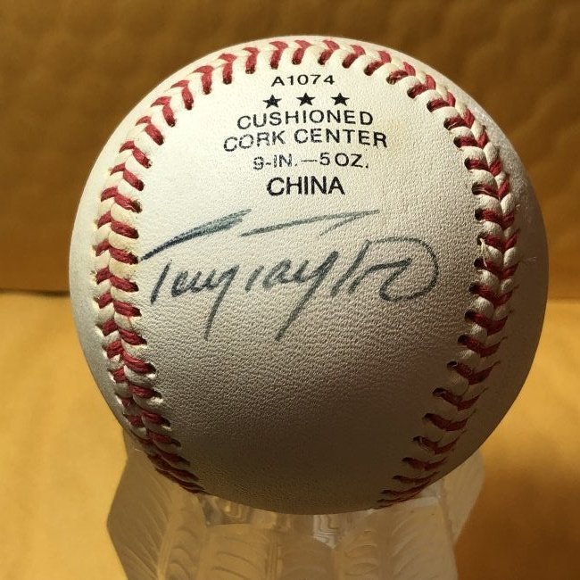 TONY TAYLOR Autographed Little League Baseball as Pictured. FREE Domestic Shipping.: TONY TAYLOR Autographed Little League Baseball as Pictured. FREE Domestic Shipping.