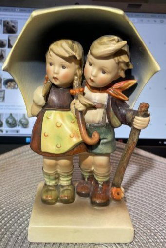 Stormy Weather #71 Goebel FULL BEE Hummel Figurine 6" Tall in Fair-Good Preowned Condition. (1 of 7)