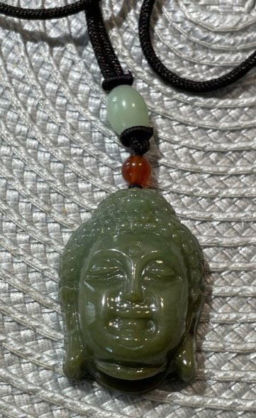 Hand-Carved Jade/Jadeite Buddha Head Pendant Necklace as Pictured.: Hand-Carved Jade/Jadeite Buddha Head Pendant Necklace as Pictured. $7 DOMESTIC INHOUSE SHIPPING.