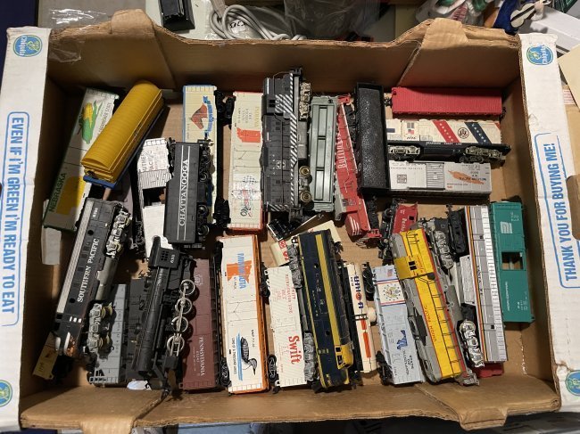 Large Flat of HO Scale Box Car & Engine Parts Receive all that is Pictured.: Large Flat of HO Scale Box Car & Engine Parts Receive all that is Pictured. $20 DOMESTIC INHOUSE SHIPPING.