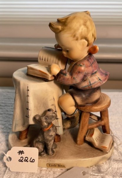 Vintage HUMMEL Figurine #306 TMK-4 LITTLE BOOKKEEPER 4.75" Tall in Good Preowned Condition as Pic'd: Vintage HUMMEL Figurine #306 TMK-4 LITTLE BOOKKEEPER 4.75" Tall in Good Preowned Condition as Pictured. $12 DOMESTIC INHOUSE SHIPPING.