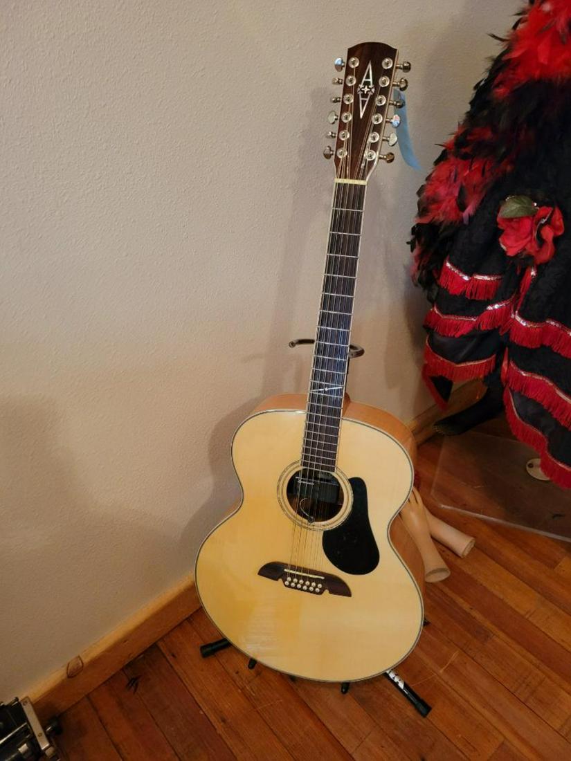 Alverez 12 string guitar: w/ Lawrence pickup