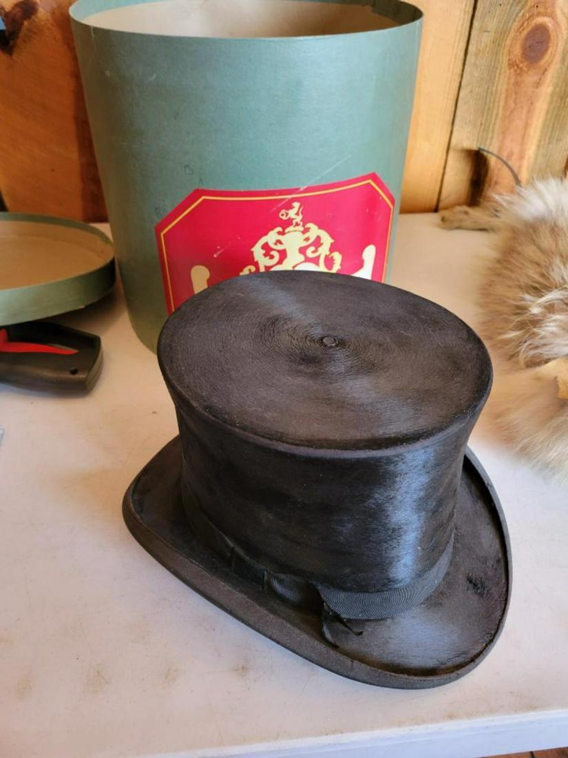 Antique Hat box with Antique Top hat (1 of 5)