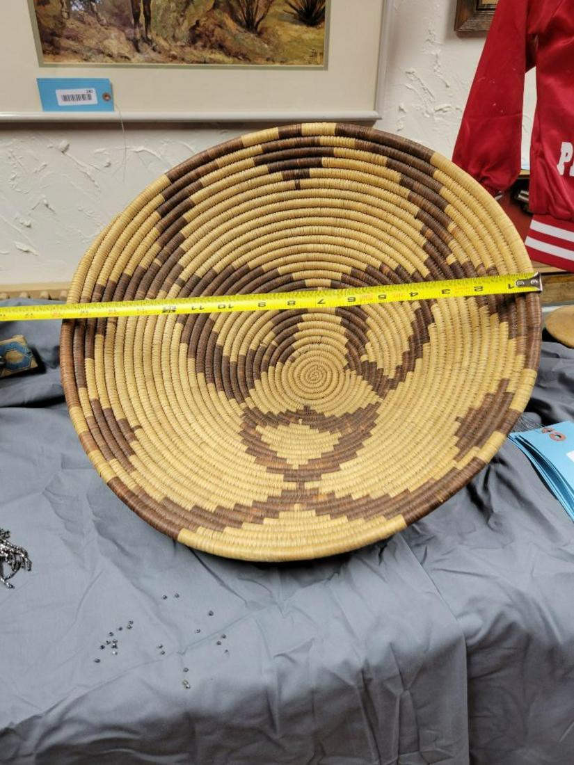 Hand Woven Grass Basket, 16 inches across (1 of 2)