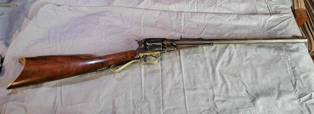 Reproduction Blackpowder Revolver 44 caliber Rifle, in working condition: .