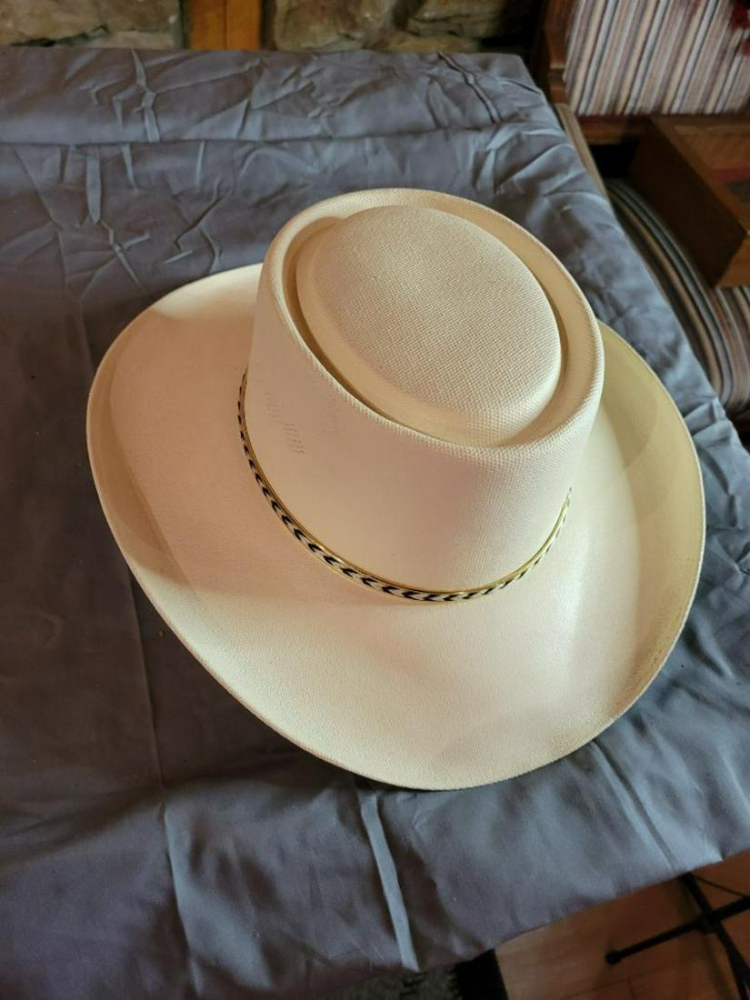 hat made by Summit Hat Co. see pic for hat size (1 of 5)