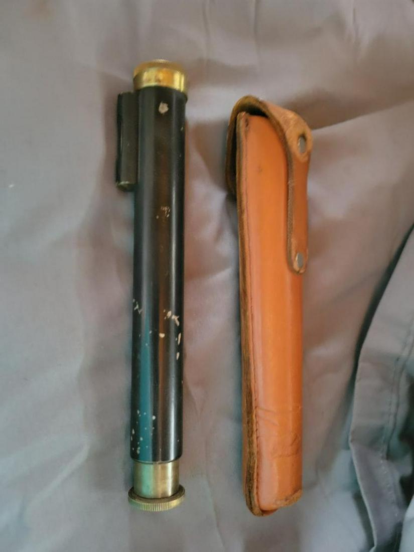 Antique Handheld telescope with leather case (1 of 3)
