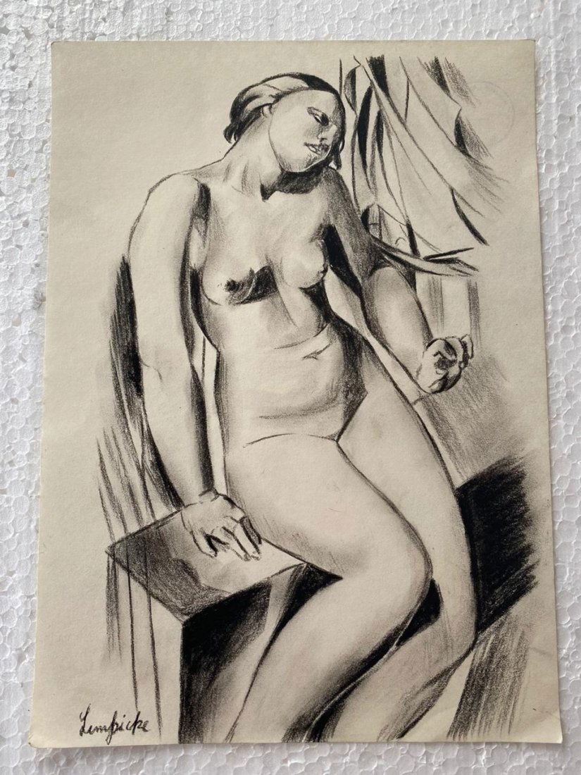 Signed and Sealed Tamara de Lempicka Charcoal Drawing: Signed and Sealed Tamara de Lempicka Charcoal Drawing on Paper. verso stamp inscribed "Hammer Galleries New York" Aprox size 9" x 12" Inches aprox. This item has limited provenance, it doesnt have any