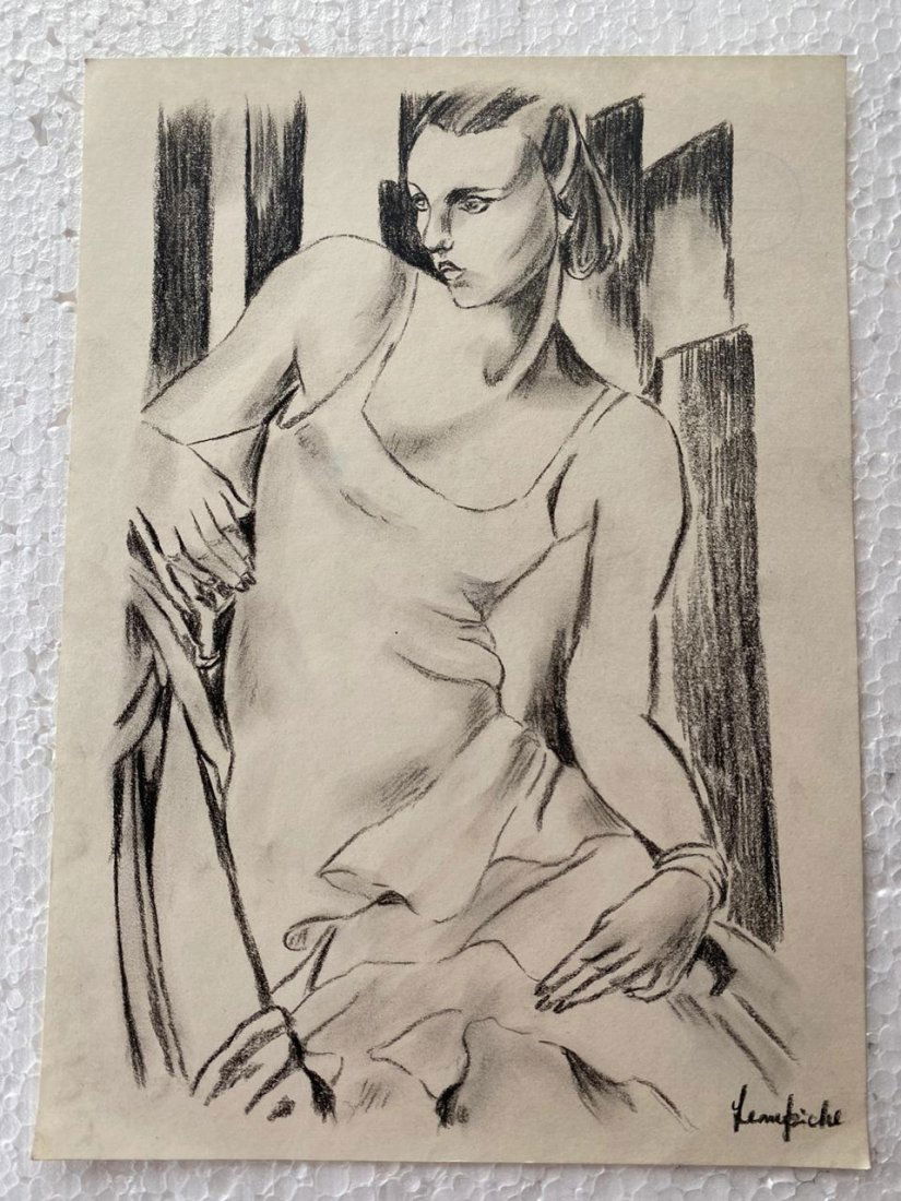 Signed and Sealed Tamara de Lempicka Charcoal Drawing: Signed and Sealed Tamara de Lempicka Charcoal Drawing on Paper. verso stamp inscribed "Hammer Galleries New York" Aprox size 9" x 12" Inches aprox. This item has limited provenance, it doesnt have any