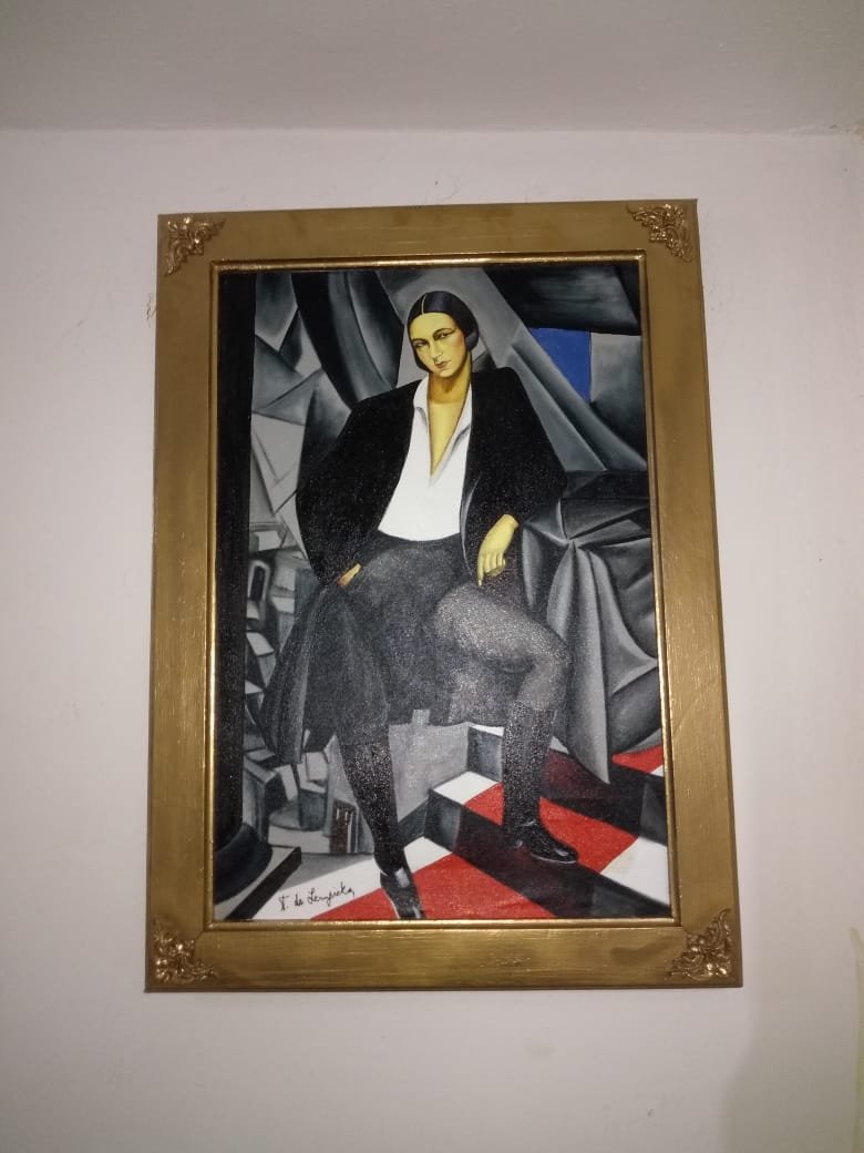 Tamara de Lempicka Oil on Canvas with Framed Signed: Tamara de Lempicka, Oil on Canvas Painting, Signed, Framed, Measures 70cm x 50cm with out framed, with frame 80cm x 60cm. I sold this item to the manner or artist style, it doesnÂ´t have any documen