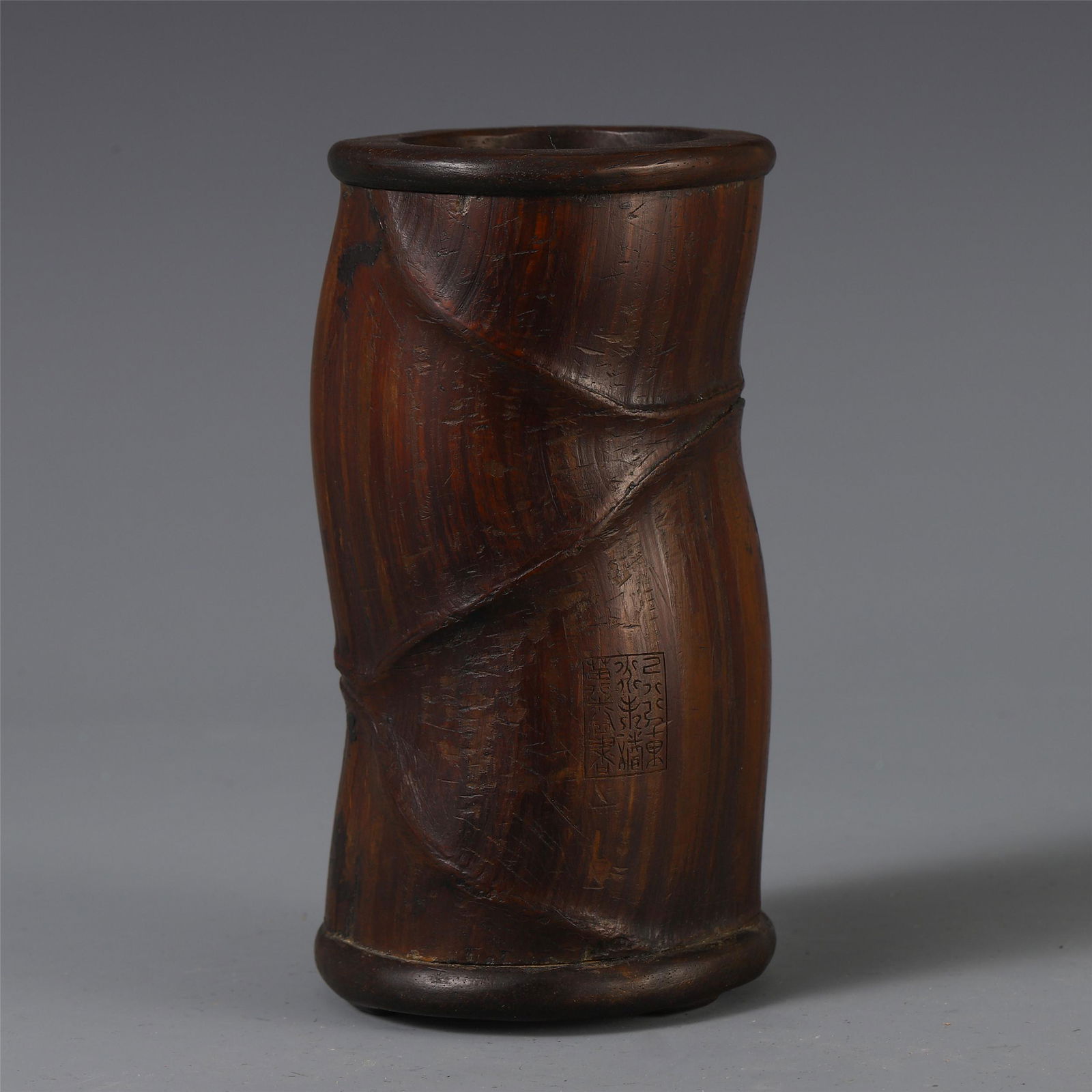 A CHINESE BAMBOOCARVING BRUSH POT (1 of 7)