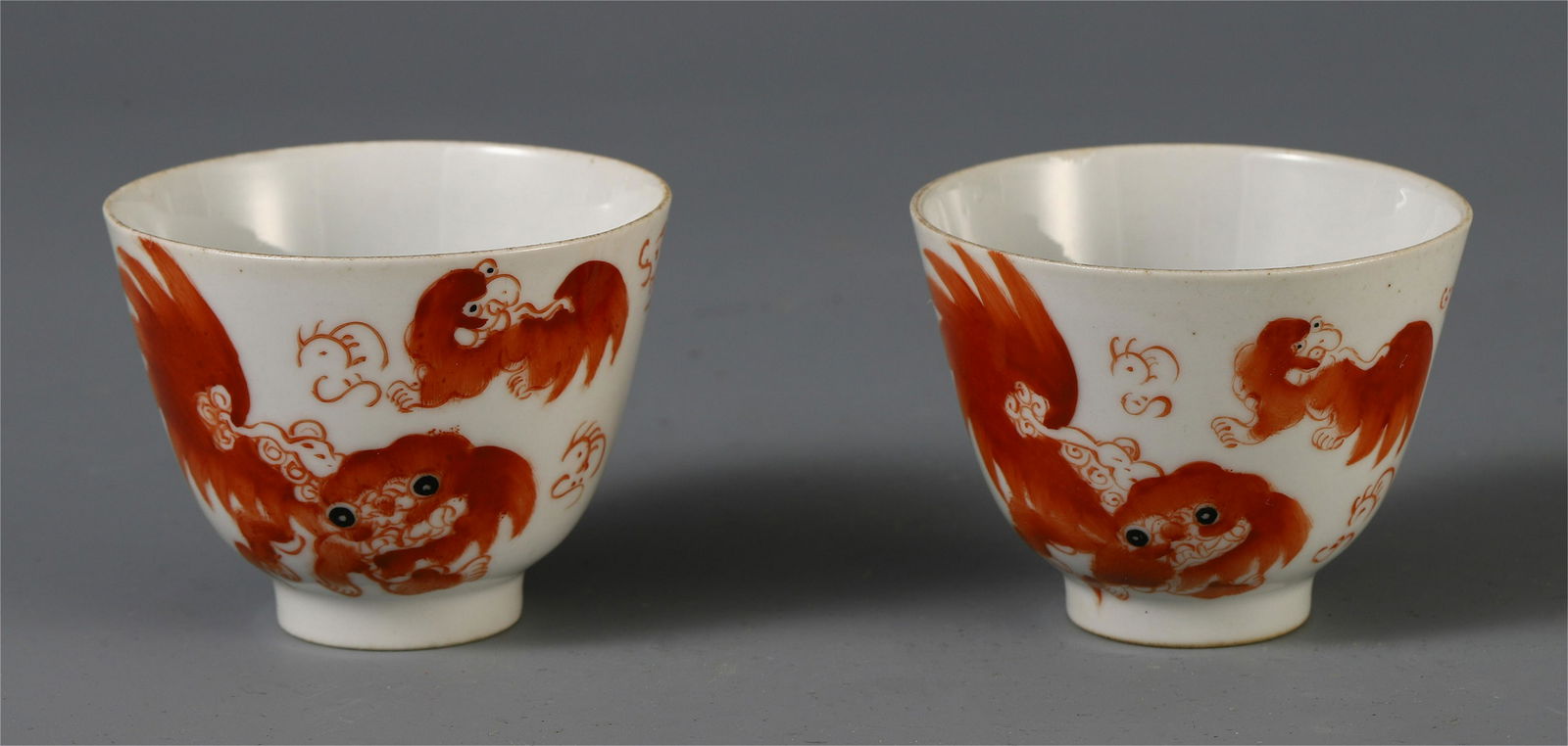 A PAIR OF CHINESE PORCELAIN RED UNDERGLAZE CUPS (1 of 7)
