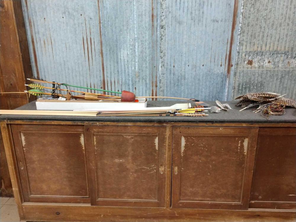 Custom Long Now With Lots Of Extras: Custom Long Now With Lots Of Extras 16.1 Comes with quiver , Oxford Arrows & Shafts , True Center Taper Tool , Turkey feathers for fletching , & other accessories