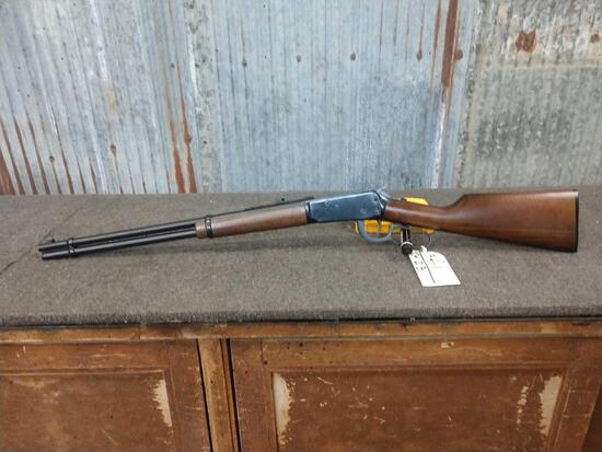 Winchester Model 94AE 30-30 Lever Action Rifle: 34.1 Excellent condition SN 6422731