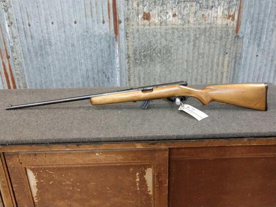 Ranger Model 101-14 .22 Semi Auto Rifle: 3.7 1930s gun SN NA