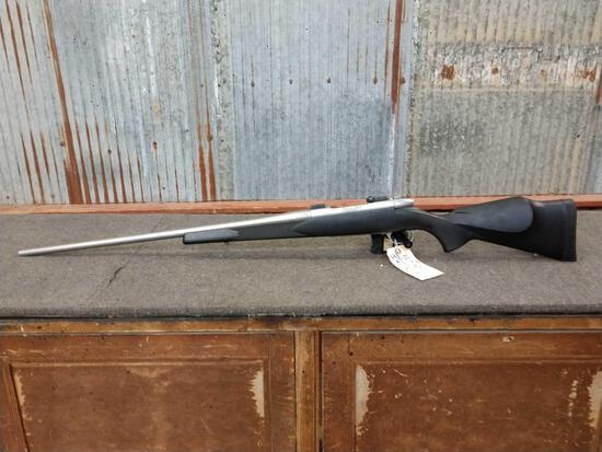 Weatherby Mark V 300 Weatherby Mag Bolt Action: 57.10 Nice gun fluted bolt synthetic stock stainless SN55003724